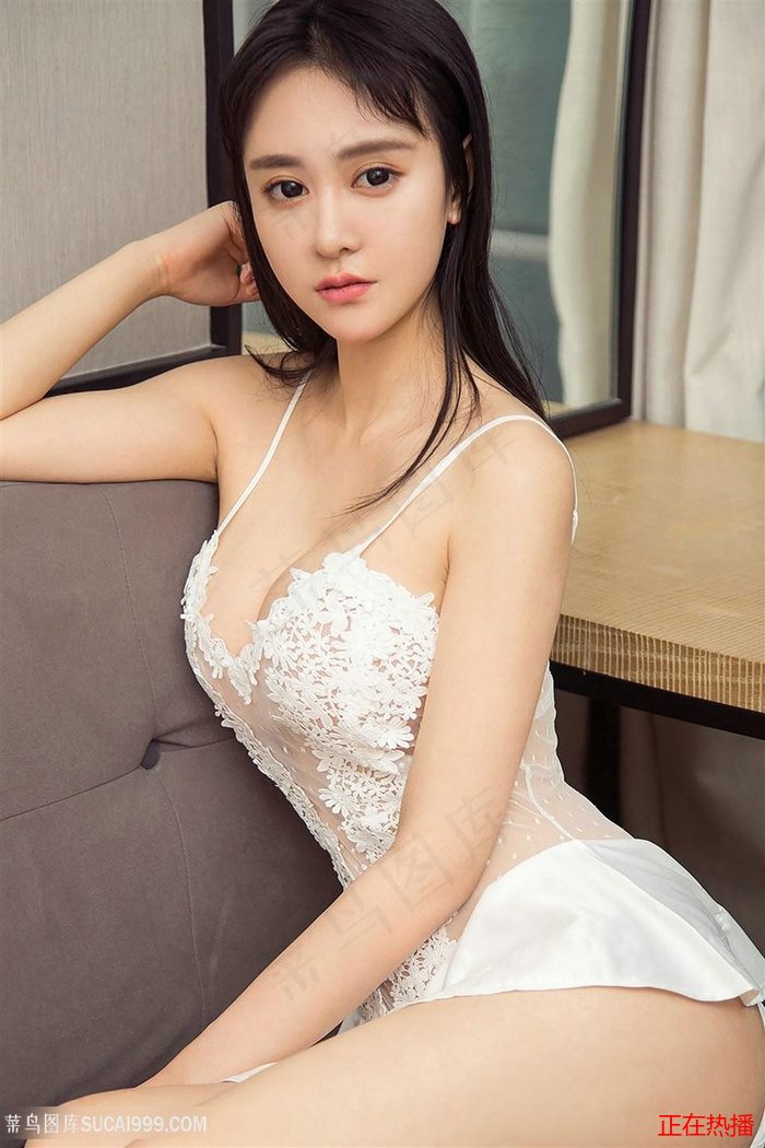 少女哔哩哔哩高清在线观看 · 中国轰炸机 热门视频